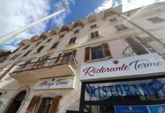 Albergo Ristorante Terme has Balcony rooms
