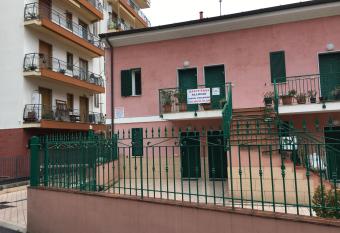 Appartamento Villa Mare Blu 1   piano su 2 livelli has Balcony rooms