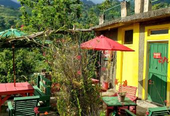 Prince Valley Guesthouse has Balcony rooms