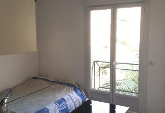 Lovely Apartment in Mention French Riviera has Balcony rooms