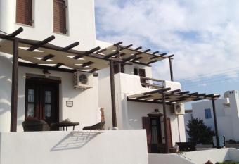 Niriides Studios has Balcony rooms