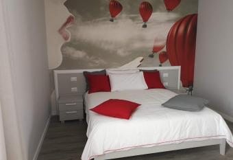 Tra I Castelli has Balcony rooms