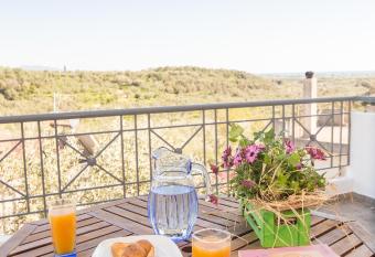 Elea allows 18 year olds to book a room