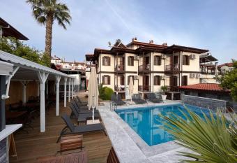 Yelken Hotel Akyaka has Balcony rooms