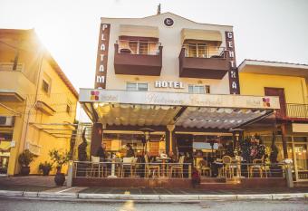 Platamon Centrale has Balcony rooms