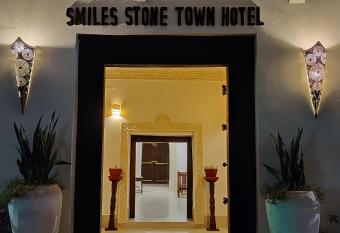 Smiles Stone Town Hotel allows 18 year olds to book a room