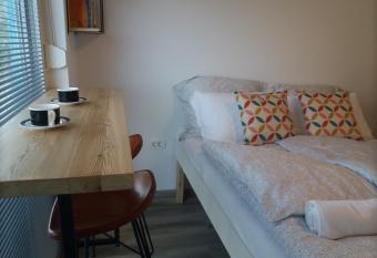 Mamut Stay has Balcony rooms