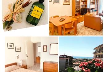 Via Solaro, appartamento in pieno centro allows 18 year olds to book a room