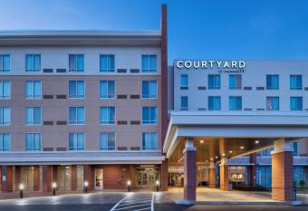 Courtyard by Marriott St Louis Brentwood allows 18 year olds to book a room