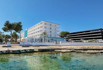azuLine Hoteles Mar Amantis & II has Balcony rooms