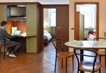 Residence Del Messaggero has Balcony rooms