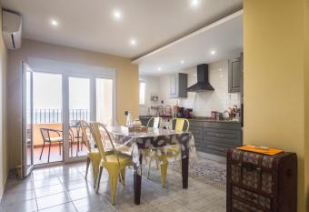 Sea view Port Saplaya Apartments,2 has Balcony rooms