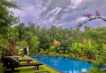 Arya Resort Nusa Penida allows 18 year olds to book a room