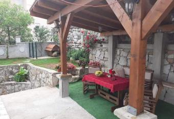 Mini Garsonjera has Balcony rooms