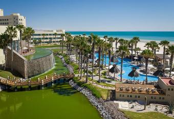 Vidanta Puerto Pe  asco has Balcony rooms