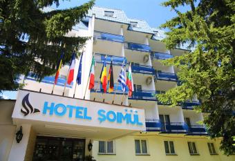 Hotel Soimul allows 18 year olds to book a room