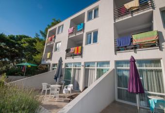 Hotel Mirta has Balcony rooms