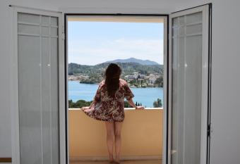 Elite Corfu Sea View Rooms allows 18 year olds to book a room