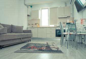 Apartament #LUNA MAMAIA N has rooms with a private hot tub