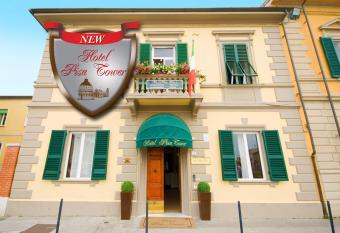 Hotel Pisa Tower has Balcony rooms