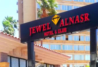 Jewel Al Nasr Hotel & Apartments allows 18 year olds to book a room