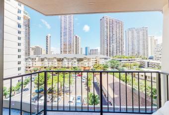 Apartments at Palms Waikiki has Balcony rooms