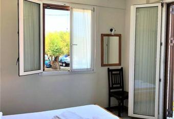 Mythos Suites-Apollo apartment has Balcony rooms