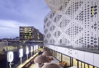 Hotel Campanile Montpellier Centre St Roch allows 18 year olds to book a room