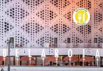 Belaro  a Montpellier Centre Saint Roch allows 18 year olds to book a room