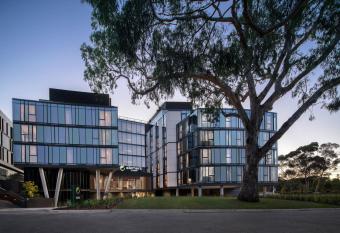 Element Melbourne Richmond has Balcony rooms