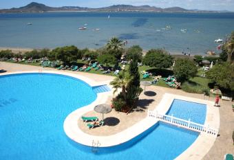 Hotel Iz  n Cavanna has Balcony rooms