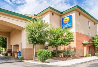 Comfort Inn and Suites Sierra Vista near Ft Huachuca allows 18 year olds to book a room