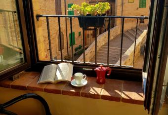 Sun Moon allows 18 year olds to book a room