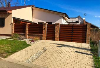 Penzion Mikuleck   Kutloch has Balcony rooms