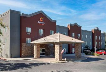 Comfort Suites Marysville-Yuba City allows 18 year olds to book a room