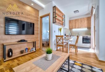 Apartman NORDIKA Zlatibor allows 18 year olds to book a room