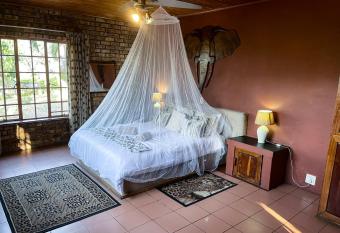 Masasana   s Rest has Balcony rooms