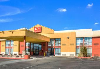 Econo Lodge allows 18 year olds to book a room