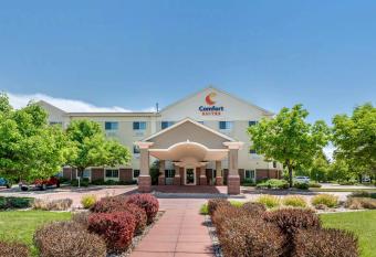 Comfort Suites Fort Collins Near University allows 18 year olds to book a room