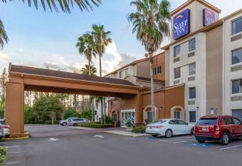 Sleep Inn Near Busch Gardens - Usf has Smoking rooms