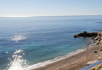 Paseo Playa de los Estudiantes has Balcony rooms