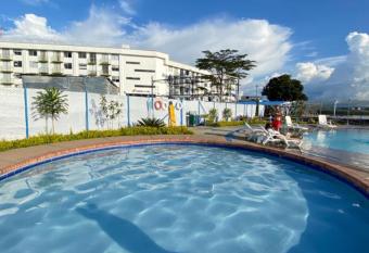 GUADUALES DEL CAFE 410B- VIVIENDA TURISTICA has Balcony rooms