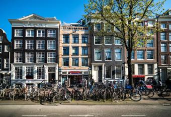 Beautiful DutchHouse Centrum has Balcony rooms