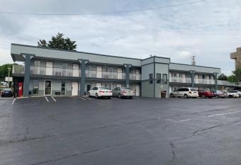 Royal Inn & Suites has Smoking rooms