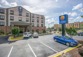 Comfort Inn and Suites Augusta West Near Fort Eisenhower allows 18 year olds to book a room
