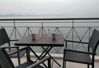 Violetta Studios has Balcony rooms