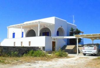 Isavella s Apartment has Balcony rooms