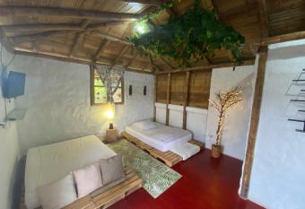 Exclusiva Caba  a en el coraz  n del Eje Cafetero cerca a Pereira Salento Filandia has Balcony rooms