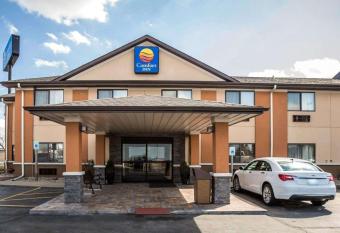 Comfort Inn Morris I-80 allows 18 year olds to book a room