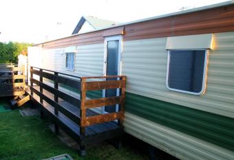 Noclegi u Jagny has Balcony rooms